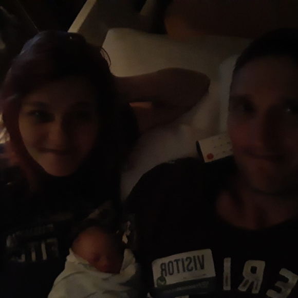 Meet your Posher, Skyenkelly - Picture 1 of 1